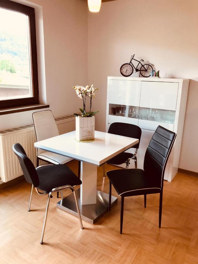 Ferienwohnung Resi Mit Traumhaftem Seepanorama Steindorf am Ossiacher See Dış mekan fotoğraf